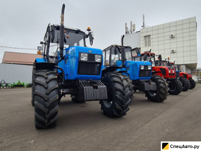 Трактор МТЗ Беларус 1221.3