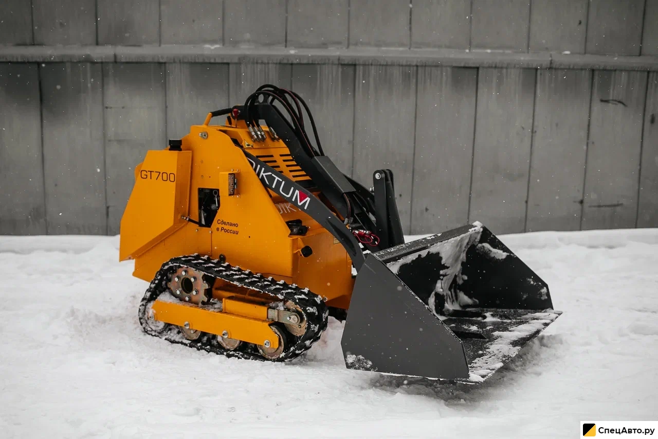 Гусеничный мини-погрузчик DIKTUM GT700