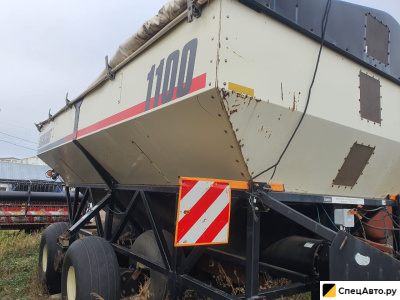 Бункер перегрузчик Bourgault 1100