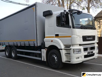 Тентованный грузовик КамАЗ 65207