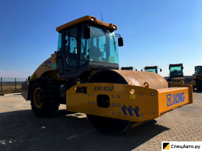 Грунтовый каток XCMG XS183J