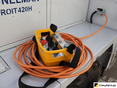 Горно-шахтная машина Tunelmak Adroit 420