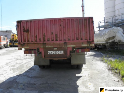 Бортовой полуприцеп CIMC