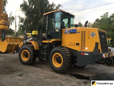 Фронтальный погрузчик XCMG LW300FN