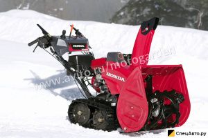 Ручной снегоуборщик Honda HSS 760A ETD