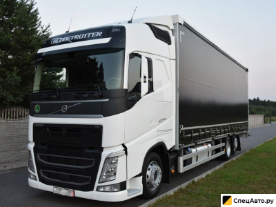 Тентованный грузовик Volvo FH420