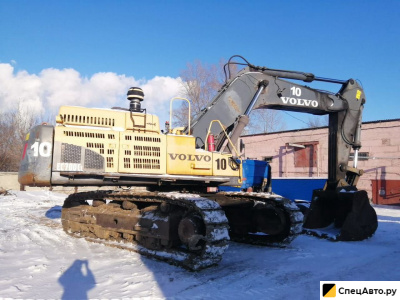 Гусеничный экскаватор Volvo EC700B LC