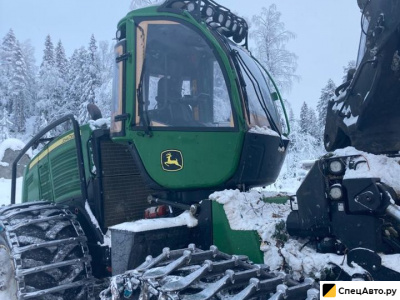 Колесный харвестер John Deere 1470G