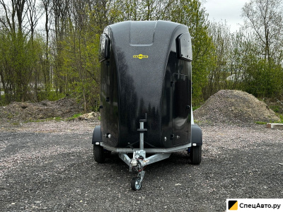 Прицеп-коневозка HUMBAUR Pegasus