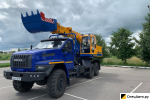 Экскаватор-планировщик Святовит EW-25-M1 на шасси УРАЛ 4320 next