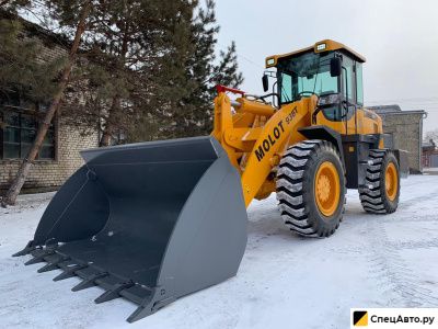 Фронтальный погрузчик Molot 936T