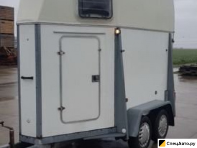 Прицеп-коневозка Brenderup