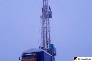 Агрегат ремонта скважин КМЗ МБУ-140