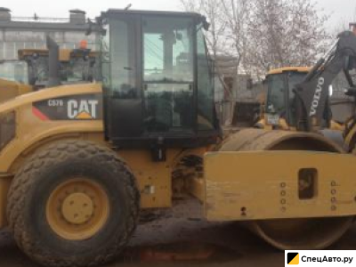 Вибрационный двухвальцовый каток Caterpillar CS76 XT