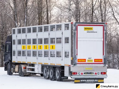 Полуприцеп скотовоз BERDEX HLF