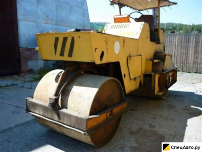 Двухвальцовый каток СПЕЦМАШПРОДУКТ ДУ-47