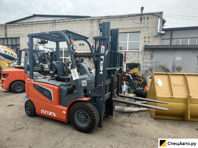 Вилочный электропогрузчик Heli CPD25