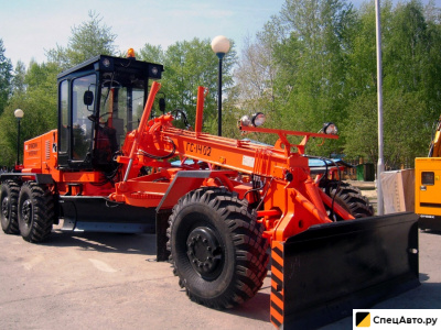 Средний автогрейдер Брянский Арсенал ГС-14.02