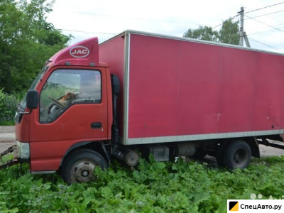 Промтоварный фургон JAC 1045K