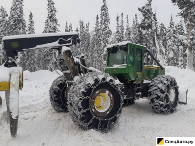 Трелёвочный трактор John Deere 748Н