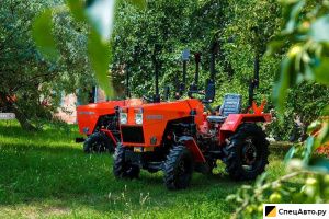 Мини-трактор Уралец 2204 (4*4)