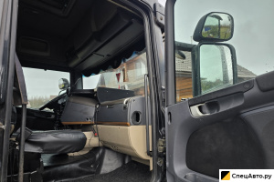 Седельный тягач Scania R420LA