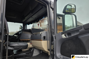 Седельный тягач Scania R420LA