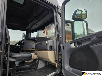 Седельный тягач Scania R420LA