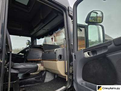 Седельный тягач Scania R420LA