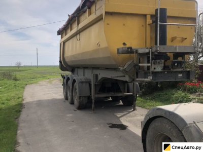 Самосвальный полуприцеп Langendorf