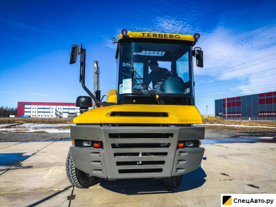 Терминальный тягач Terberg RT223