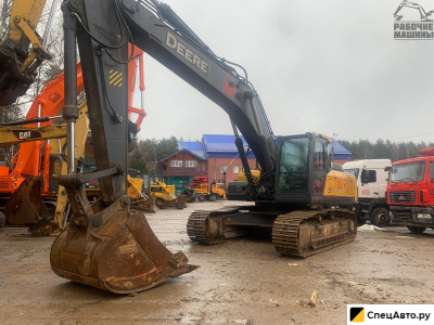 Гусеничный экскаватор John Deere E330LC