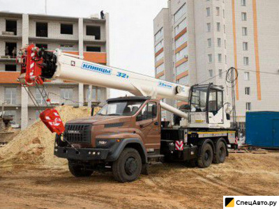 Автокран Клинцы КС-55729-3К-3 на шасси УРАЛ Next 4320
