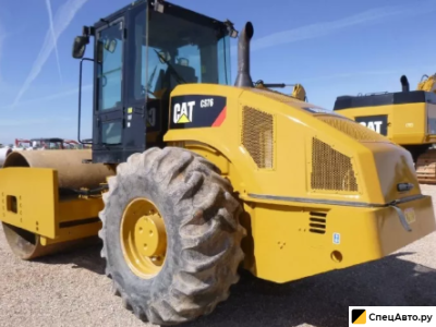 Вибрационный двухвальцовый каток Caterpillar CS76 XT