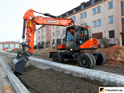 Колесный экскаватор DOOSAN DX160W
