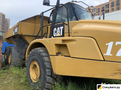 Сочлененный самосвал Caterpillar 740B