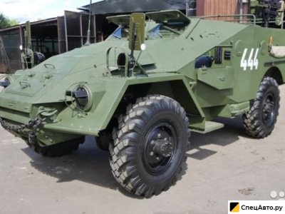 Раритетный БТР 40