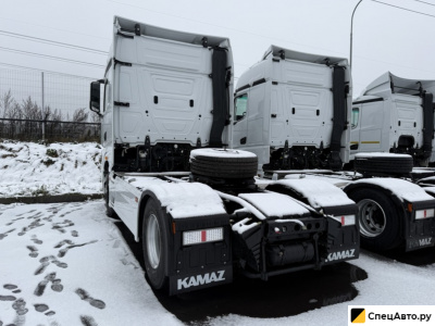 Промышленный тягач                                                         КамАЗ                                                     54901