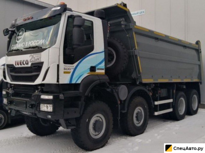 Самосвал Iveco Trakker