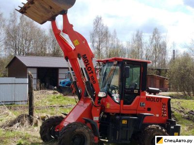 Фронтальный погрузчик Molot 180