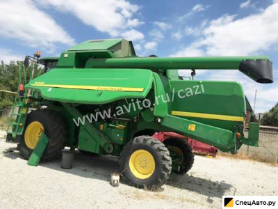 Зерноуборочный комбайн John Deer W540