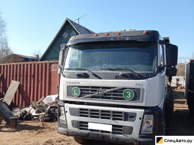 Самосвал Volvo FM 13