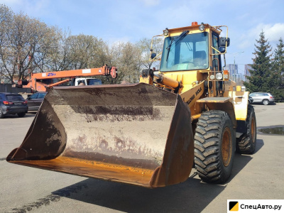 Фронтальный погрузчик Dressta 520E