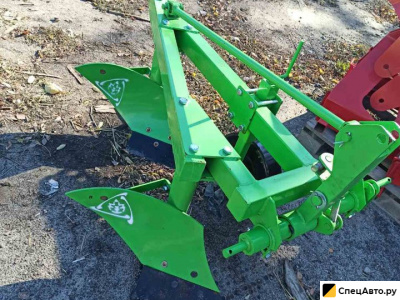 Плуг корпусный для минитрактора