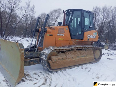 Гусеничный бульдозер CASE 1650l