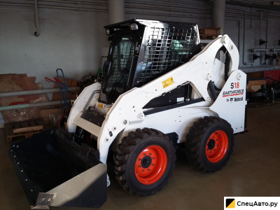 Мини-погрузчик Bobcat Earthforce S18