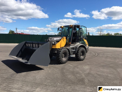 Телескопический погрузчик MECALAC AS900