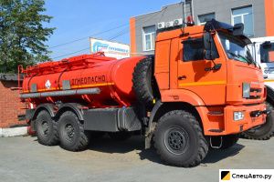 Бензовоз КамАЗ 43118 АТЗ-11 (2 отсека)