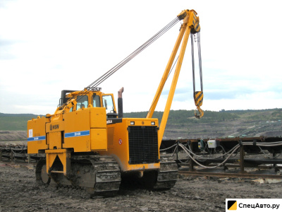 Трубоукладчик большого диаметра  Dressta SB-60