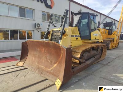 Гусеничный бульдозер New Holland D180